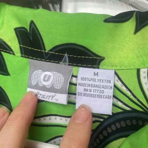 Utility Button Down Top!  Medium - Picture 3 of 5